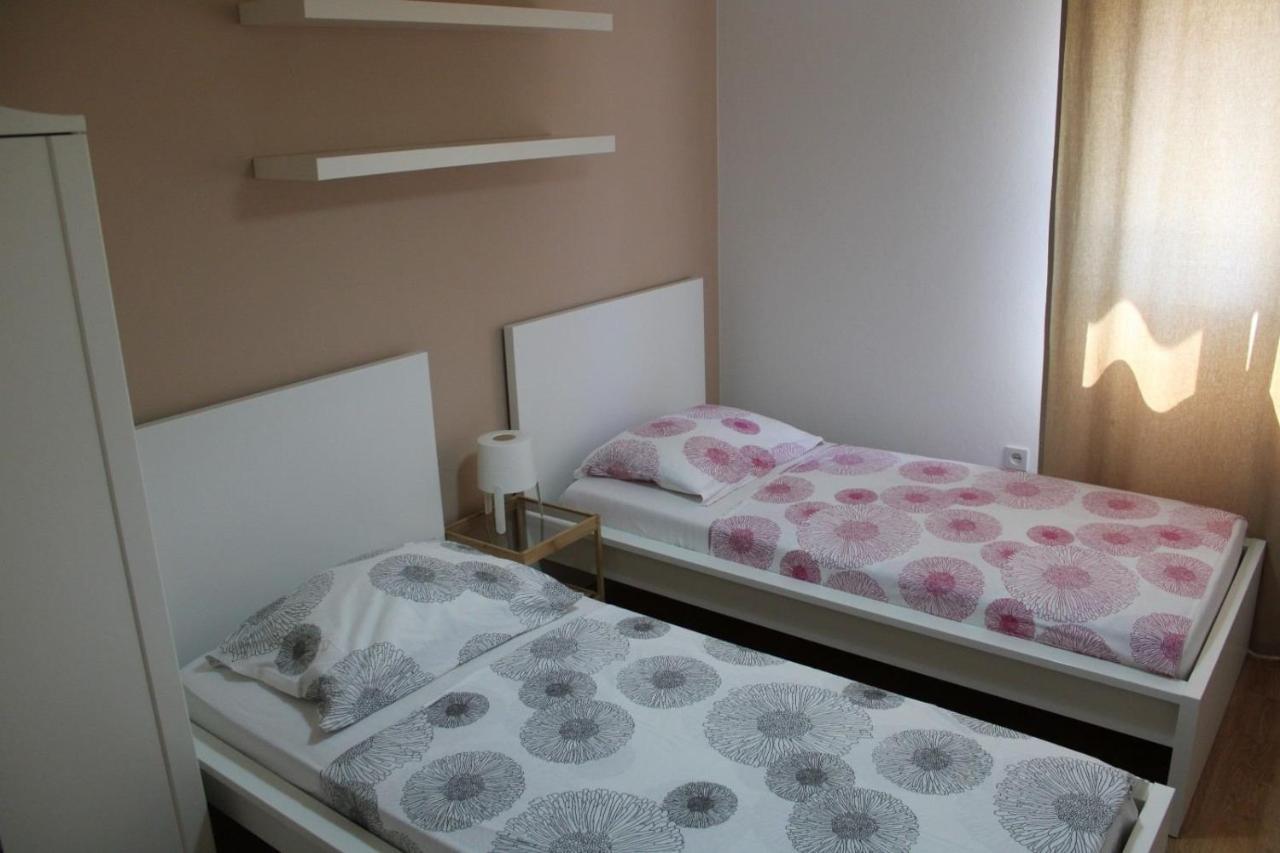 Apartment Mirta Pula Exteriér fotografie