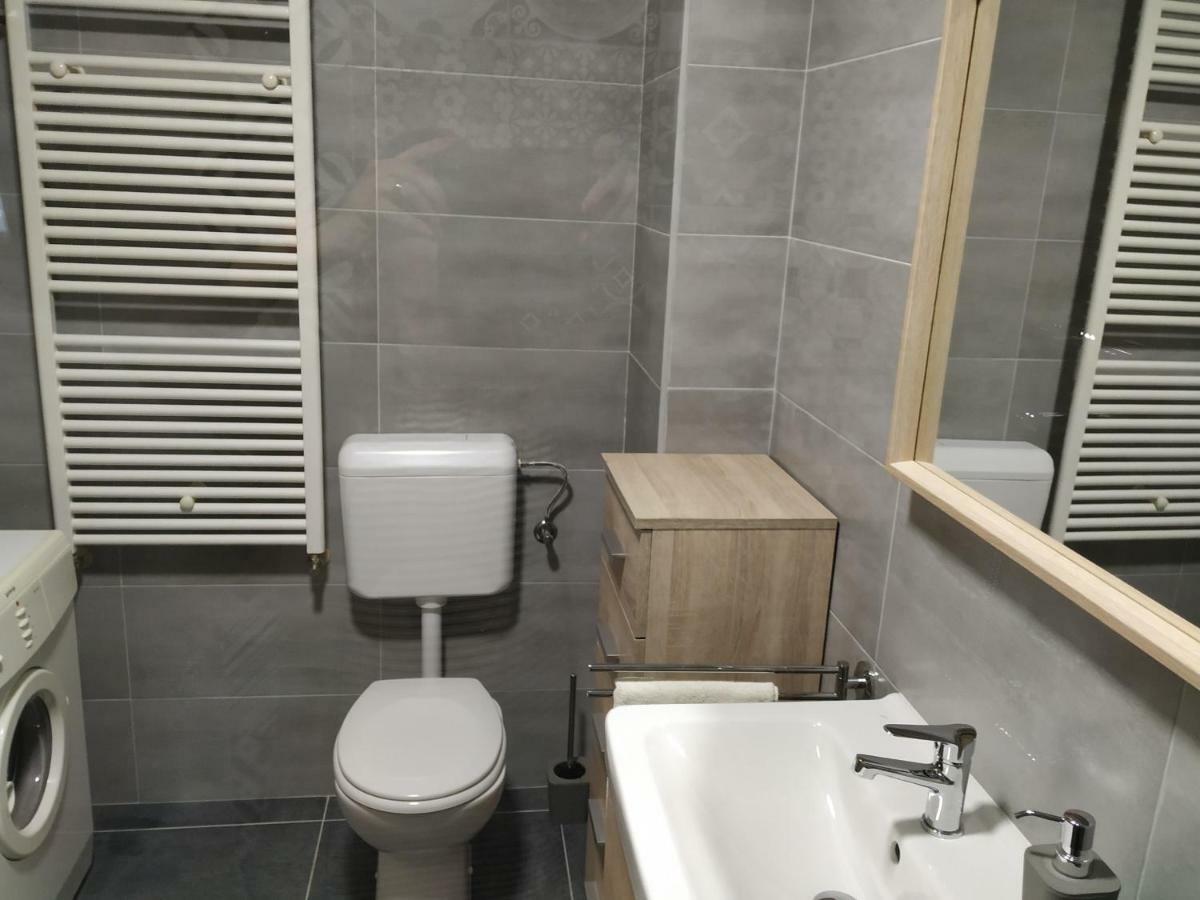 Apartment Mirta Pula Exteriér fotografie